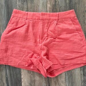 pink shorts